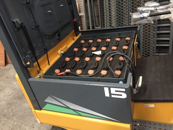 CHL forklift 1.5t 06