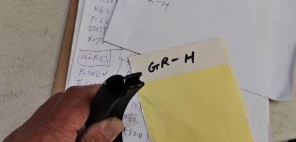 GR-H