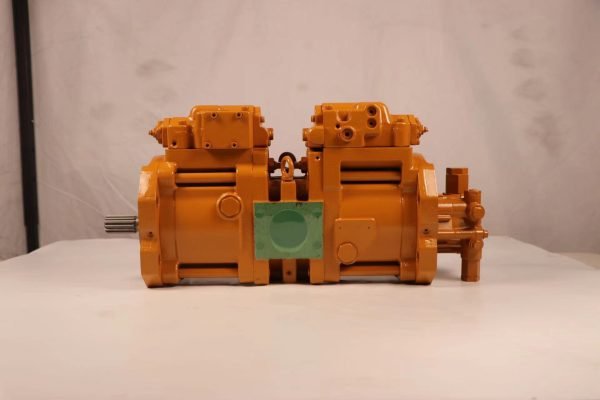 121-1504 – Cat 312B Hydraulic Pump (2)