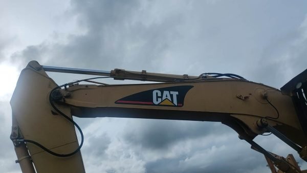 CAT320C-ArCy
