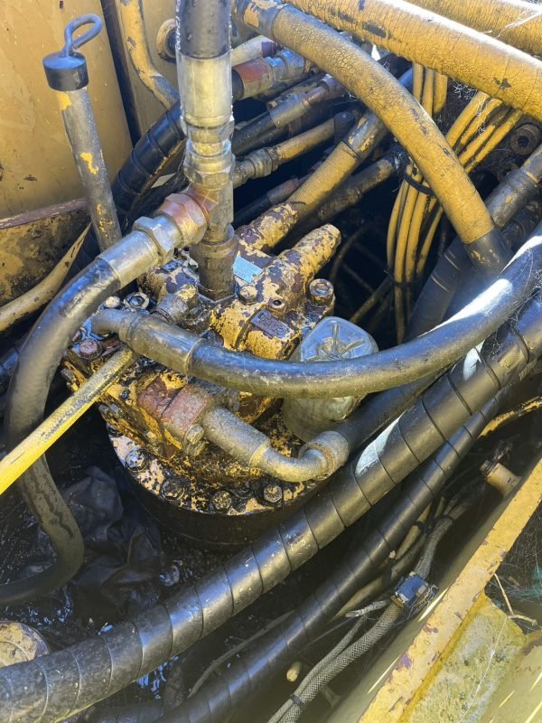 SwM-CAT320C-used 04